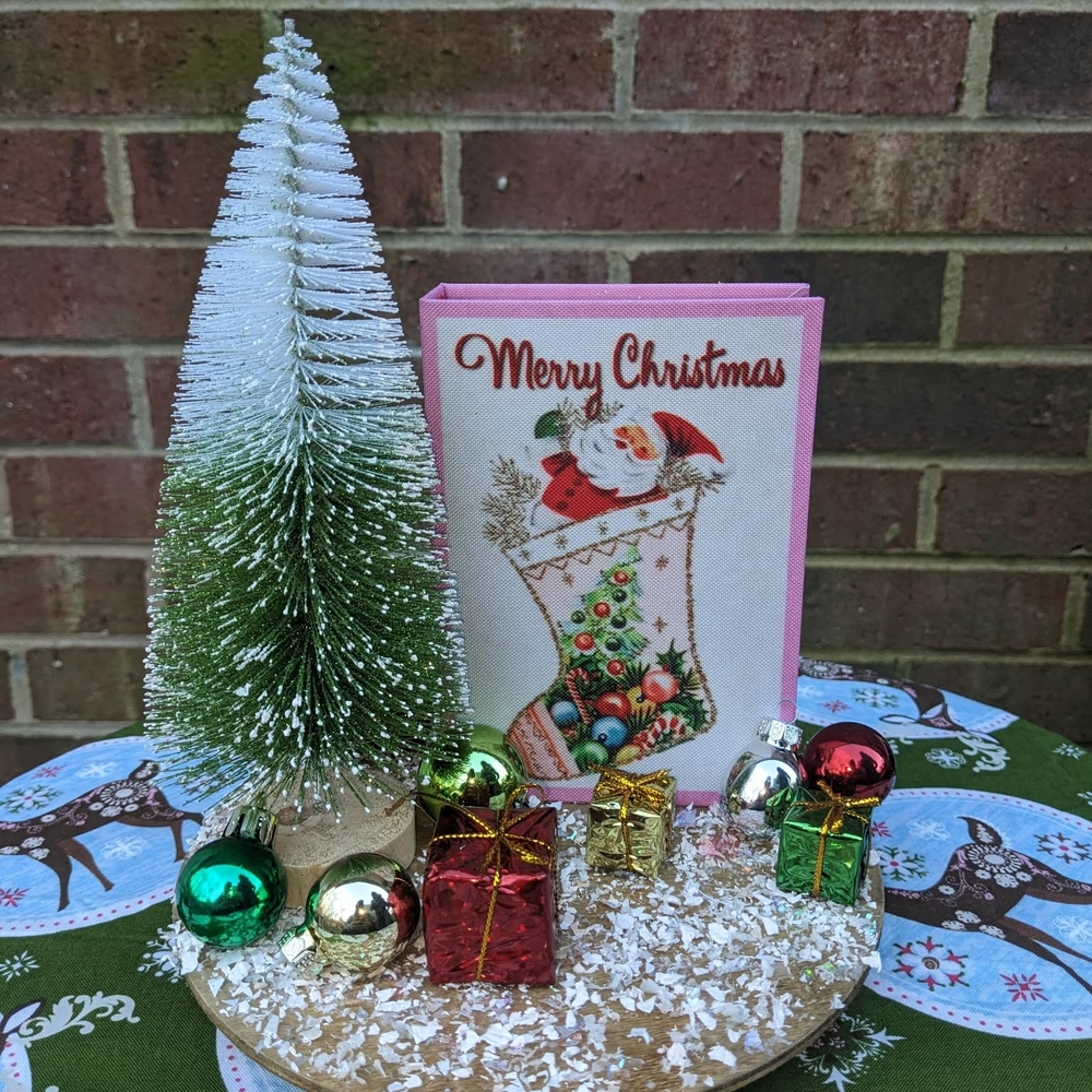 Festive Christmas Tree and Gift Set
